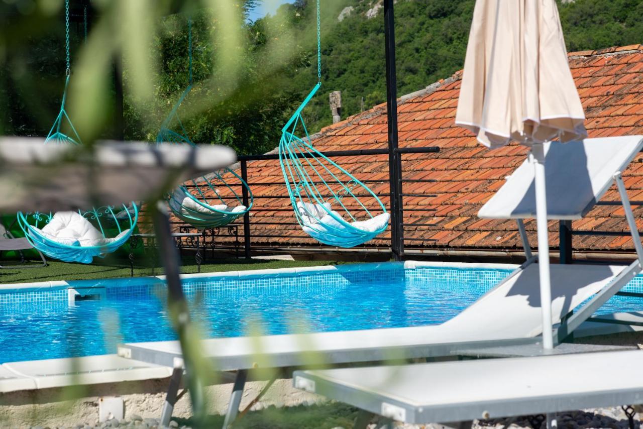 Apartments Golden View Котор Экстерьер фото