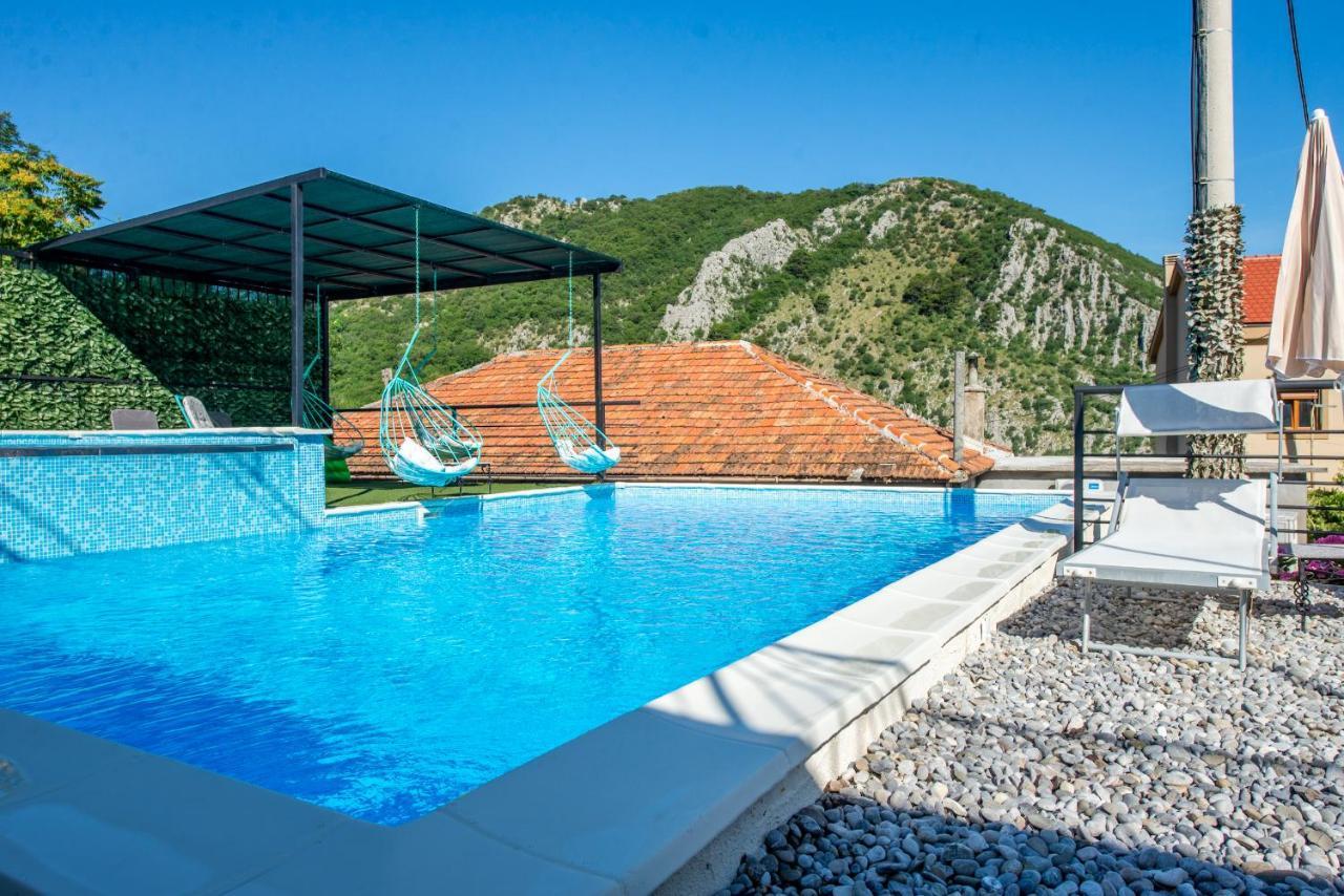 Apartments Golden View Котор Экстерьер фото