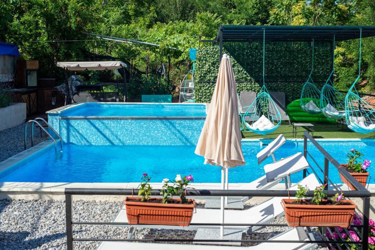 Apartments Golden View Котор Экстерьер фото