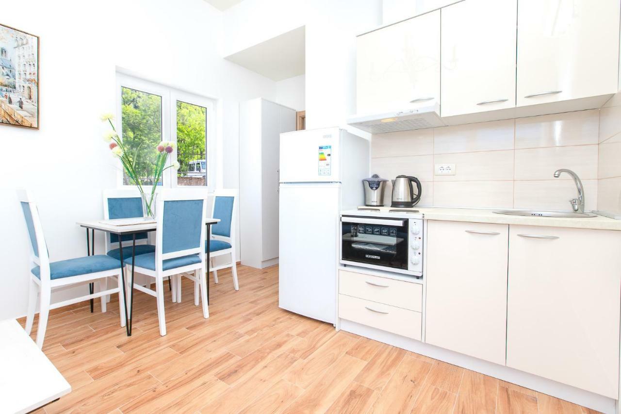 Apartments Golden View Котор Экстерьер фото